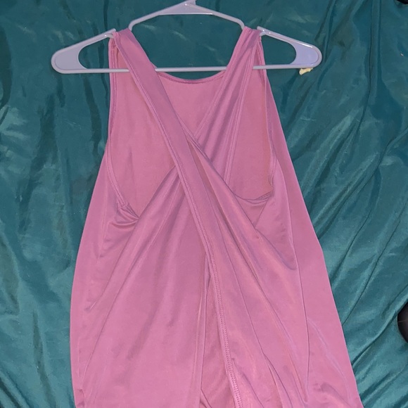 purple back crossover workout tank top - Picture 2 of 2